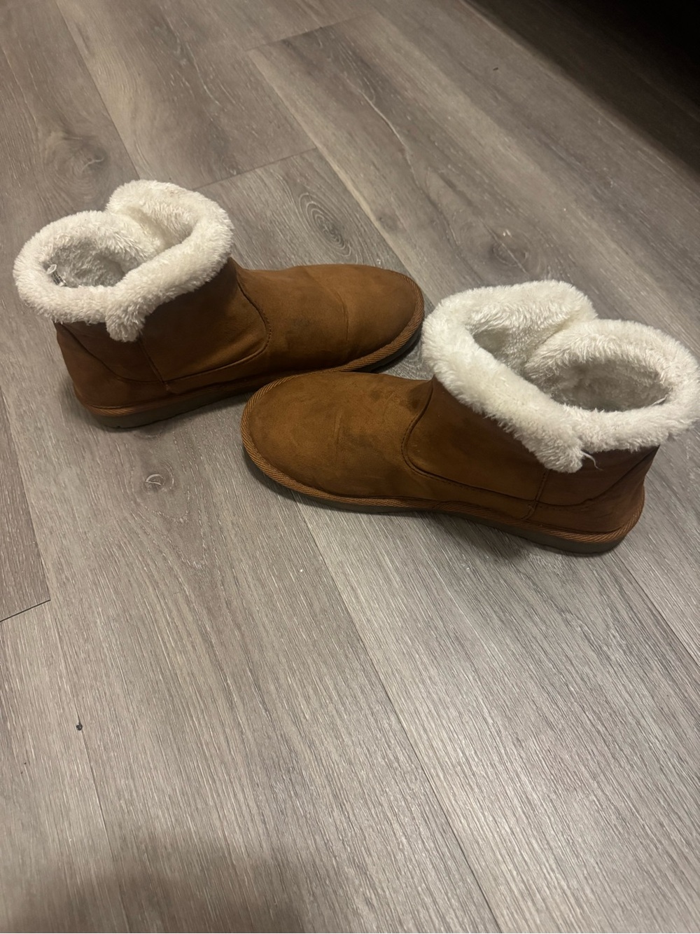 Arizona Love Chestnut Suede Shearling-Trim Short Boots